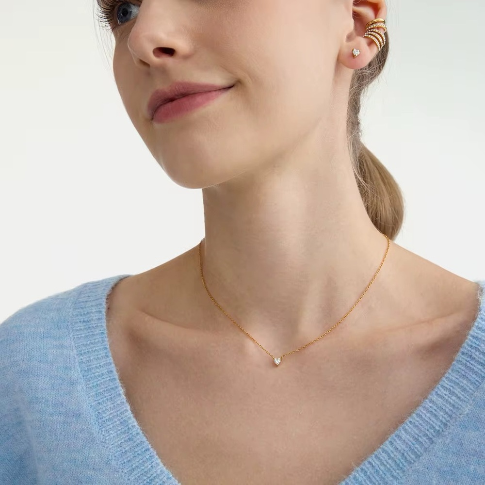 18K Gold Plated Necklace and Earring Set - Picture 3 of 10